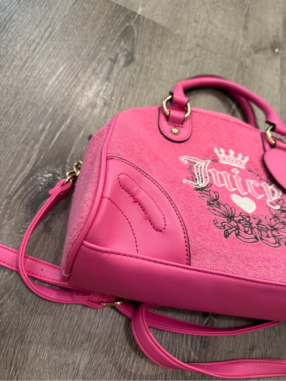 EUC Vintage Juicy Couture Hot Pink Heart Charm Satchel - Picture 5 of 9